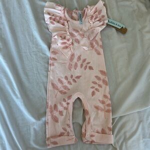 Charlotte & star pink leaf romper NWT